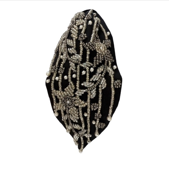 232. The Raindrop Flower Beaded Headband - Picture 1 of 3